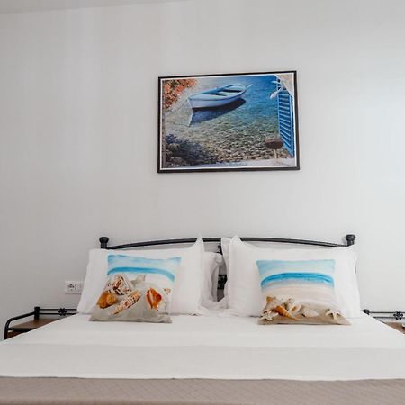 Aleksandra Apartments Sarandë 外观 照片