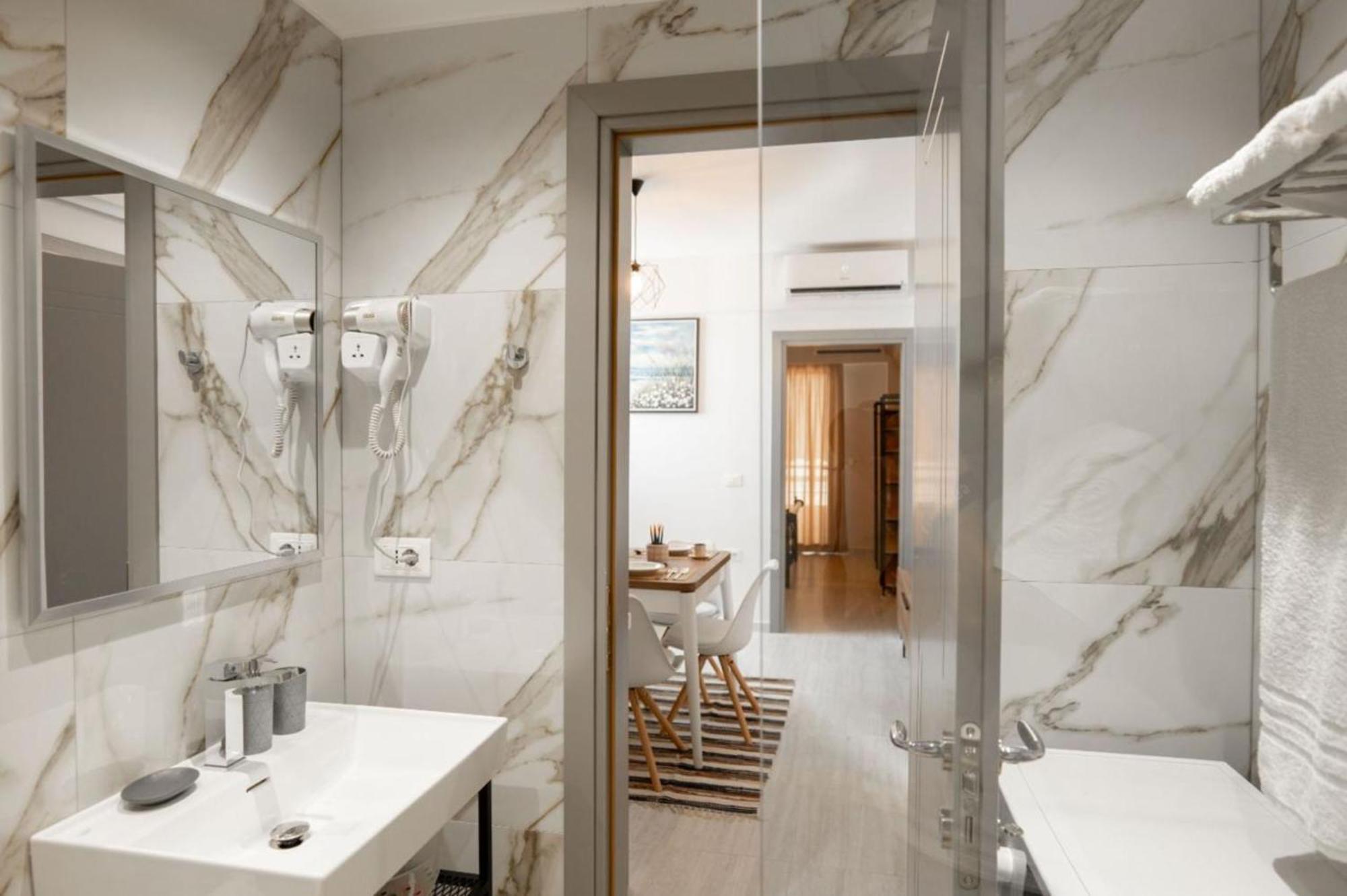Aleksandra Apartments Sarandë 外观 照片